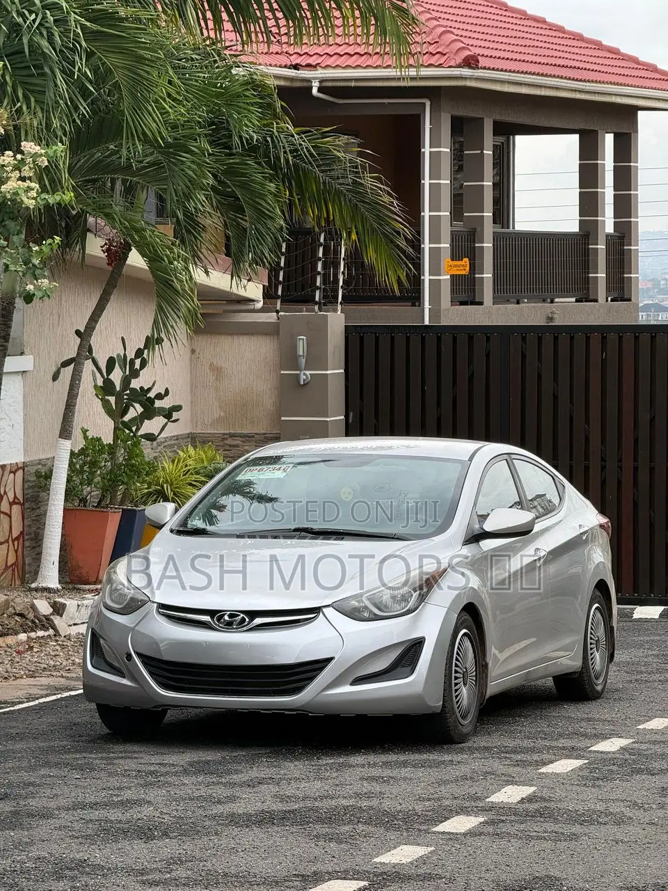 Hyundai Elantra SE Sedan FWD (1.8L 4cyl 6A) 2016 Gray
