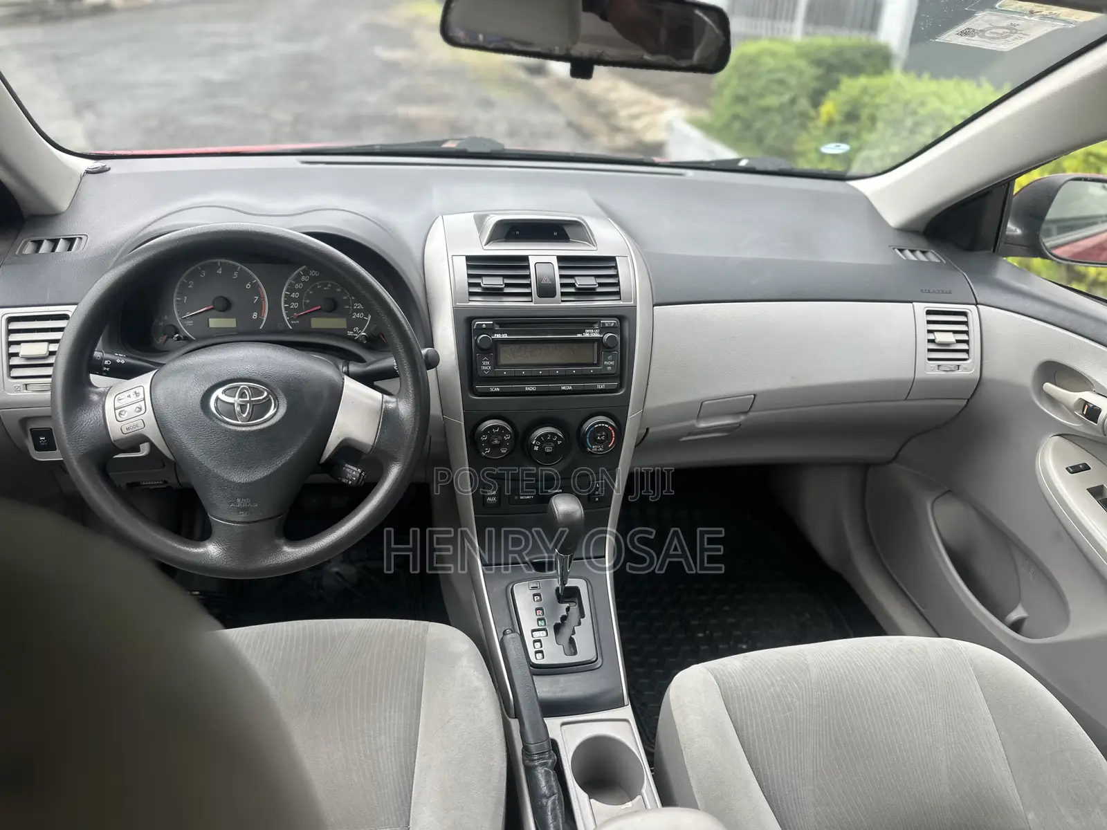 Toyota Corolla 2012 Red