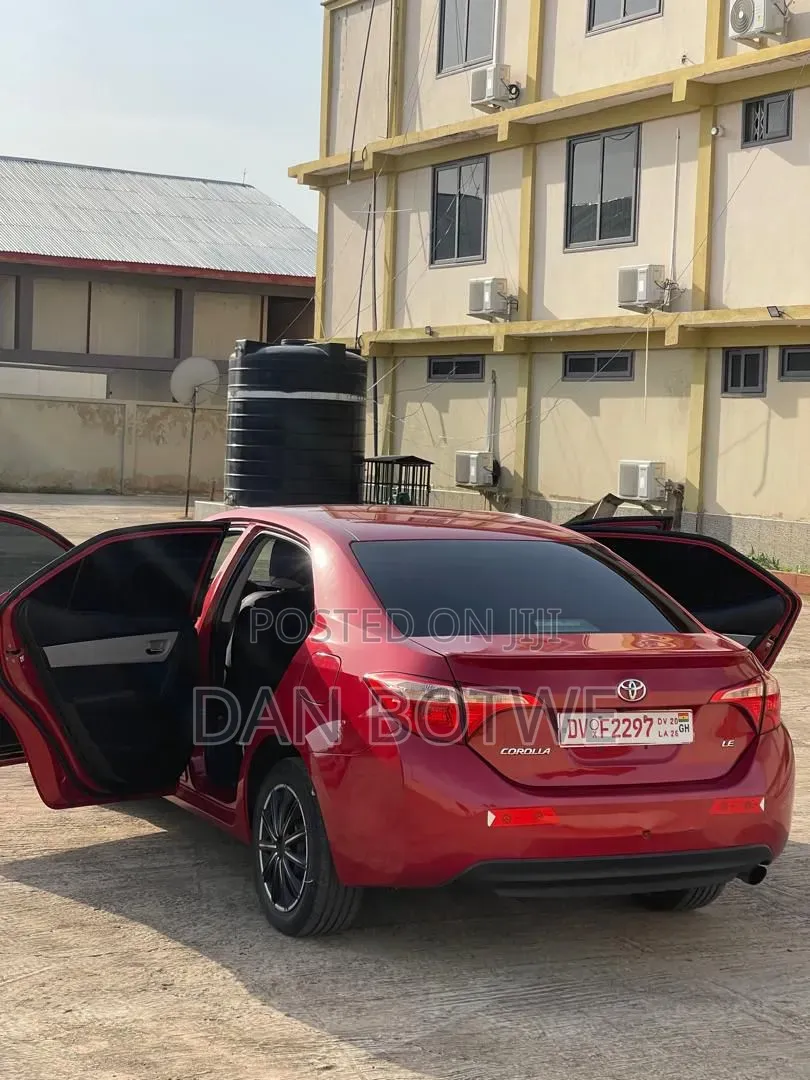 Toyota Corolla LE ECO 4dr Sedan (1.8L 4cyl CVT) 2017 Red