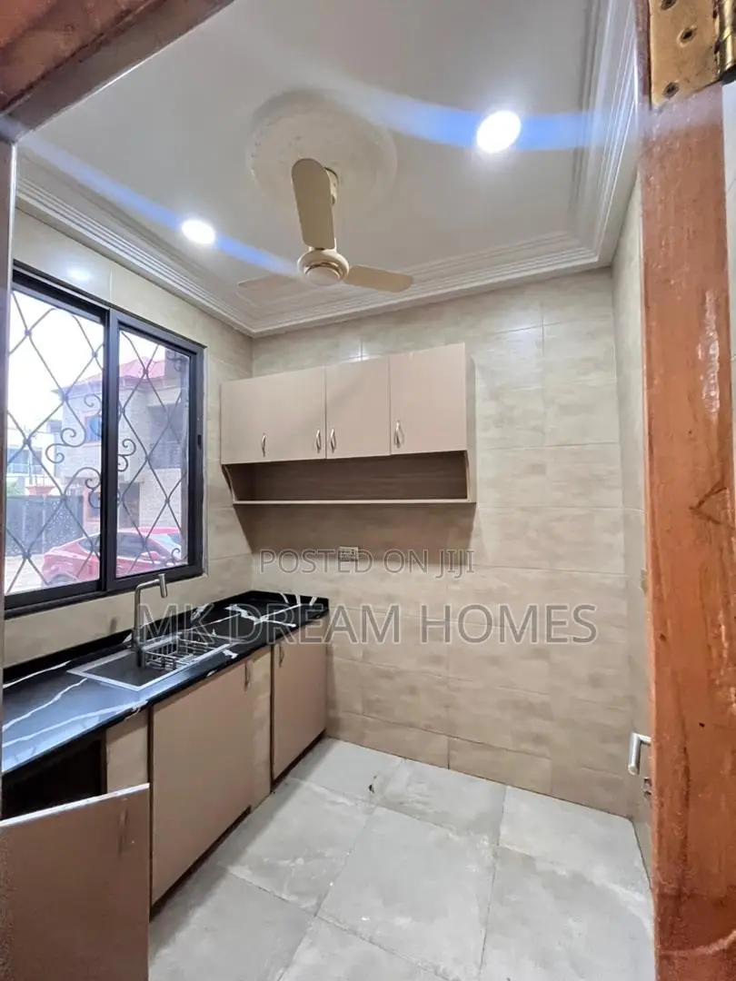 1bdrm Apartment in Lake Side Estate for rent