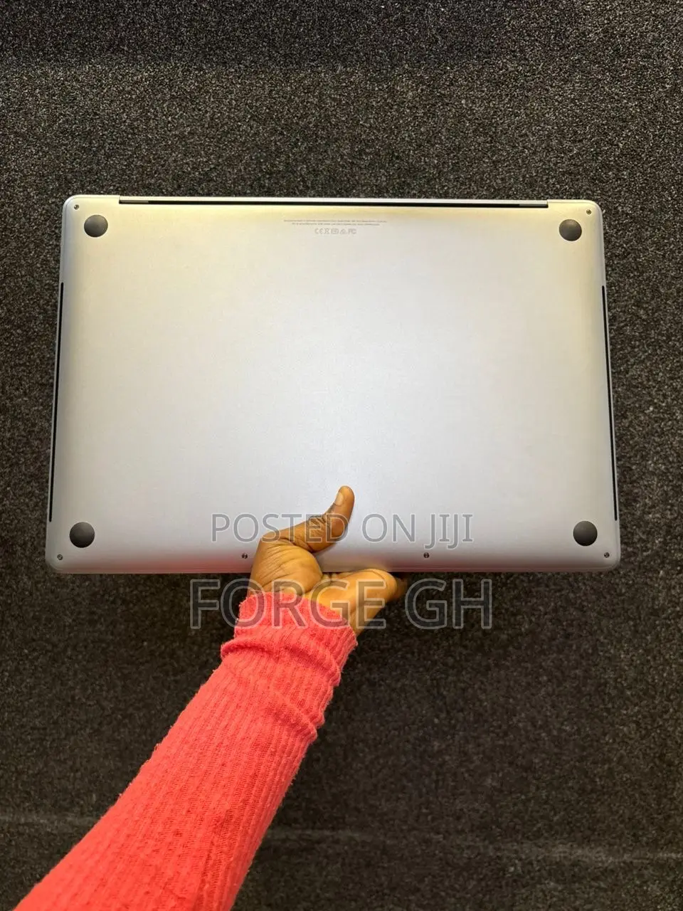 Laptop Apple MacBook Pro 2018 16GB Intel Core i7 SSD 256GB