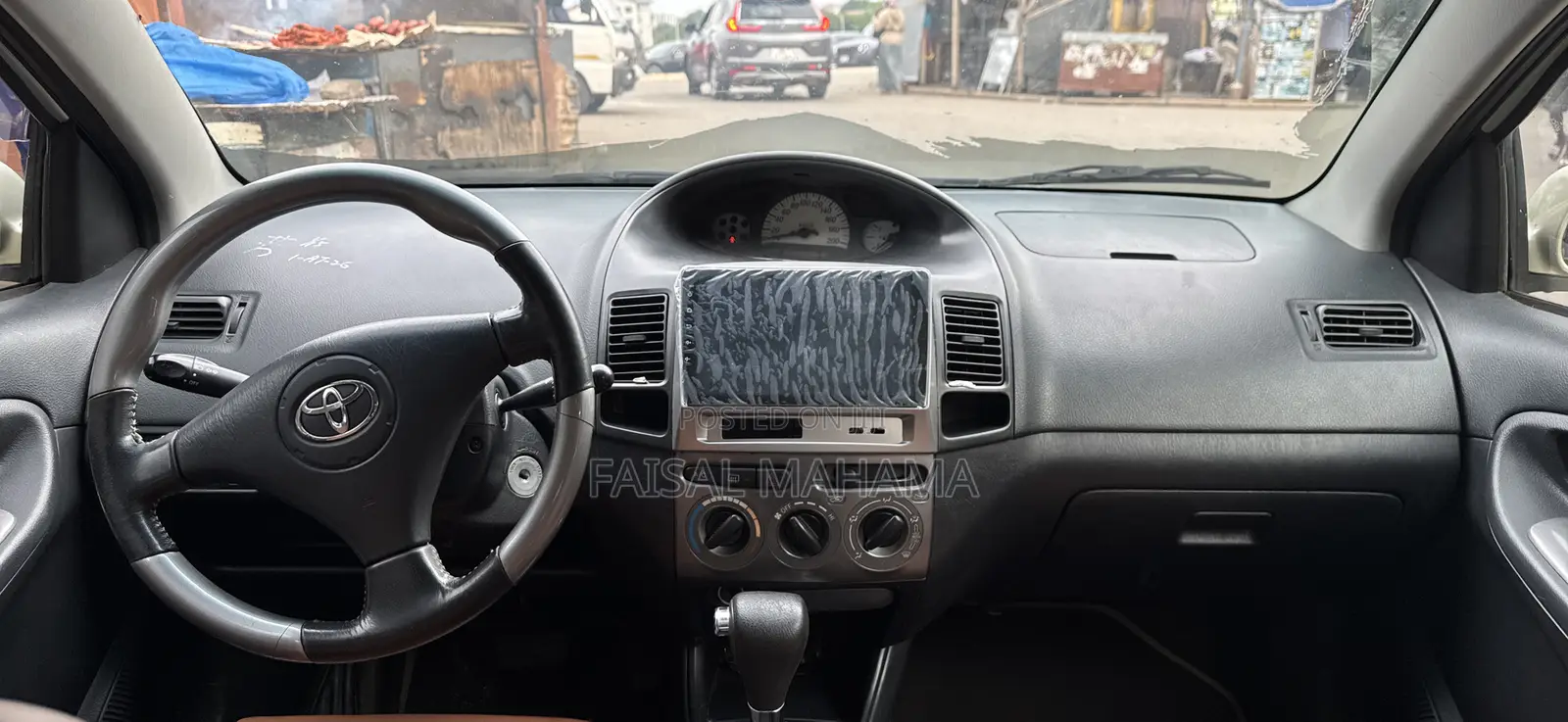Toyota Vios 2010 Gold