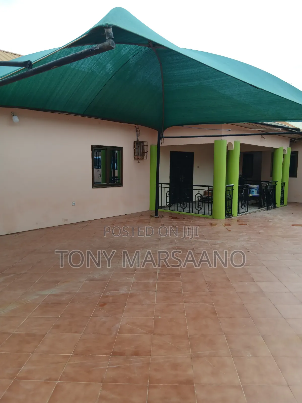 3bdrm House in Haatso, Asore Junction for rent