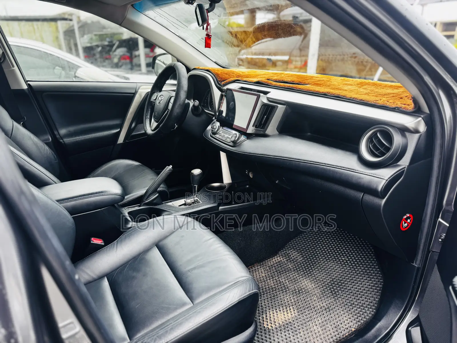 Toyota RAV4 Limited 4dr SUV (2.5L 4cyl 6A) 2015 Gray