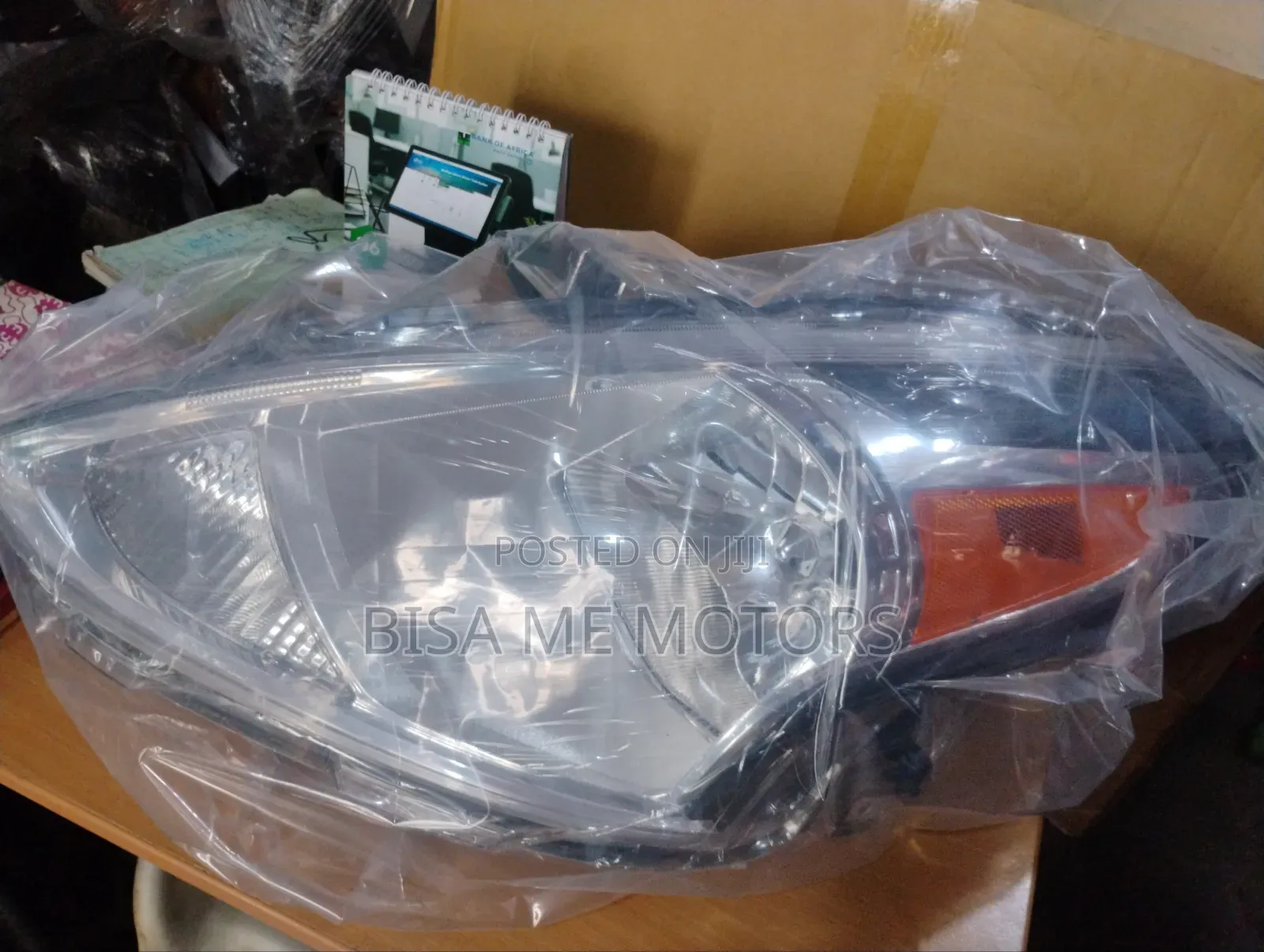Nissan Versa 2015/2016/2017/2018/2019 Headlight