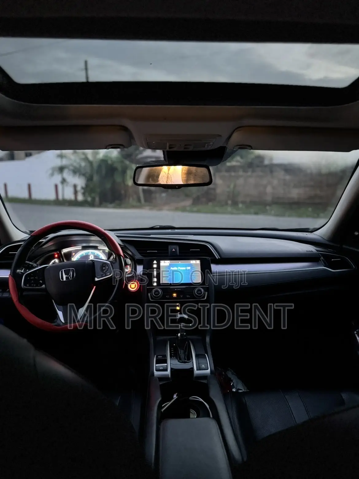 Honda Civic Touring 4dr Sedan (1.5L 4cyl) 2017 Blue