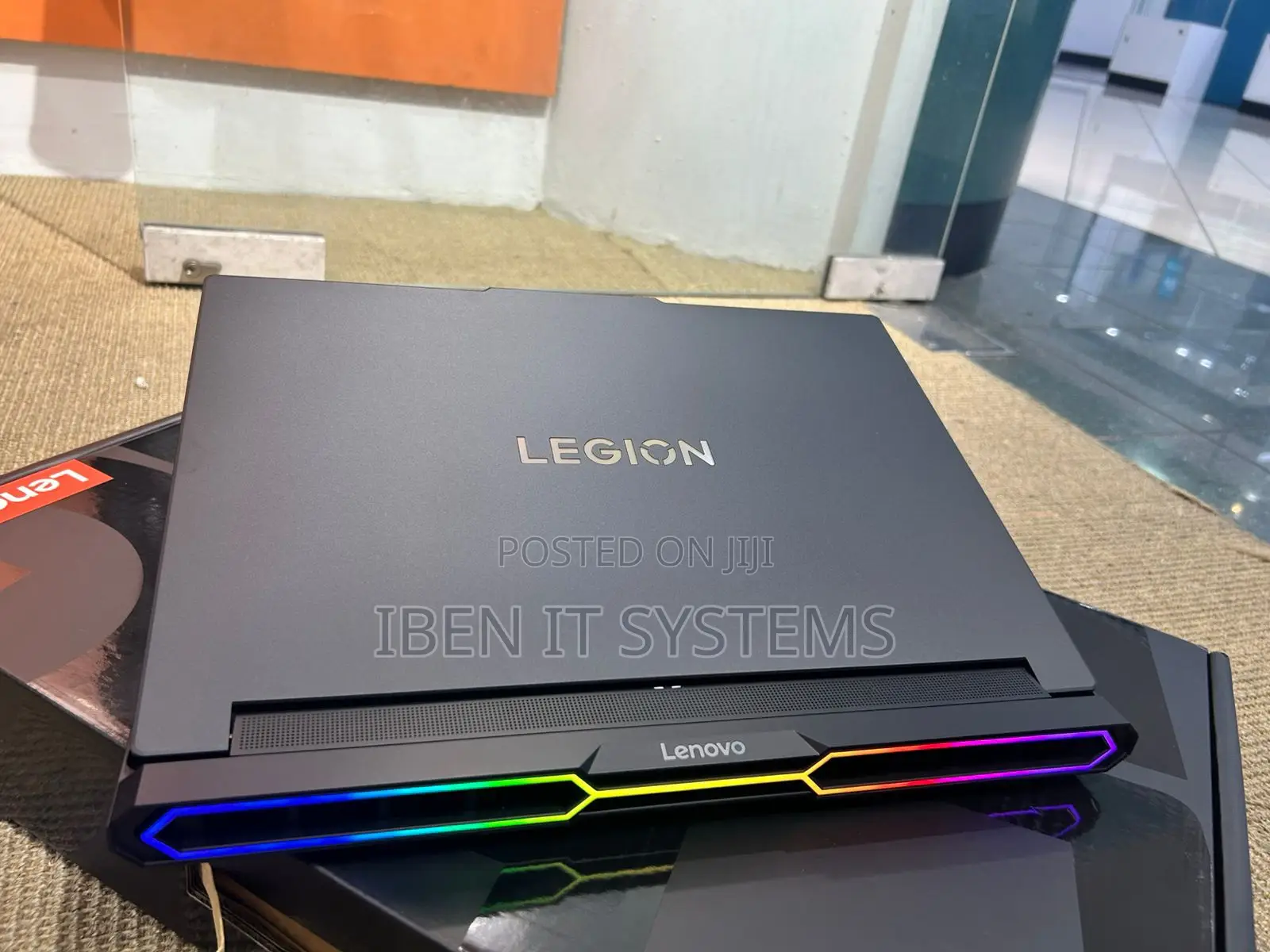 New Laptop Lenovo Legion Pro 7 64GB Intel Core Ultra 9 SSD 1T