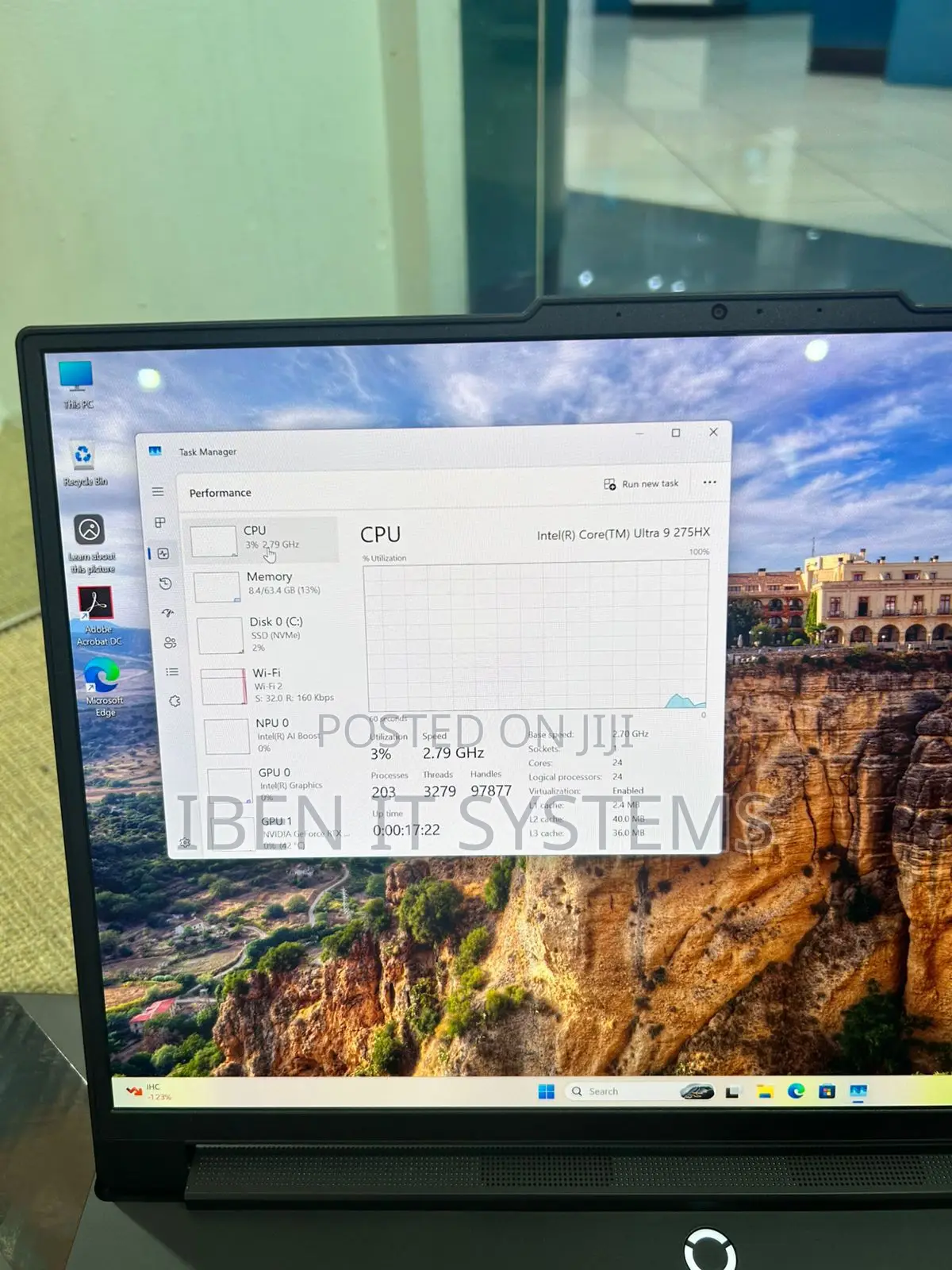 New Laptop Lenovo Legion Pro 7 64GB Intel Core Ultra 9 SSD 1T