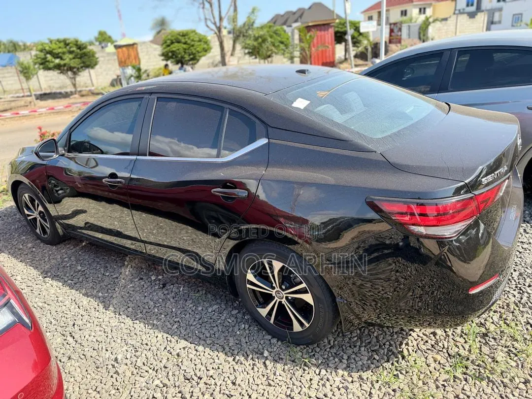Nissan Sentra 2023 Black