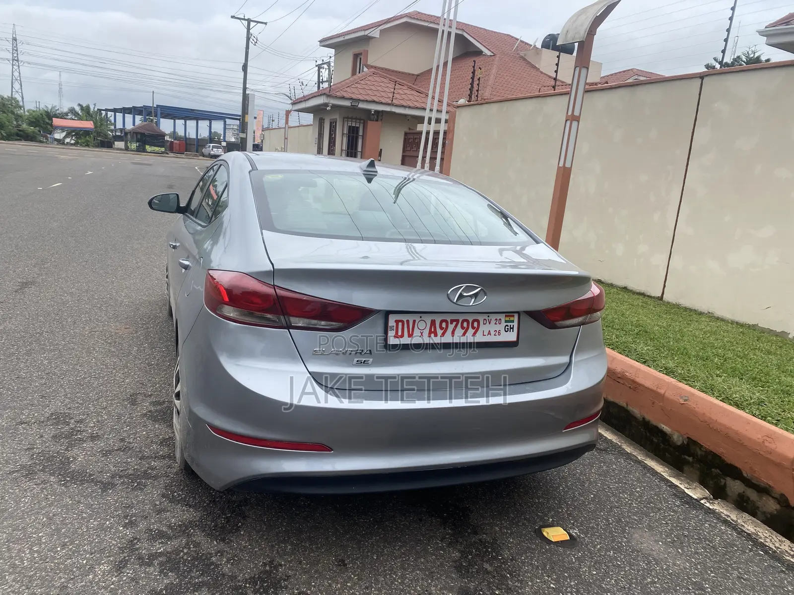 Hyundai Elantra 2017 Silver