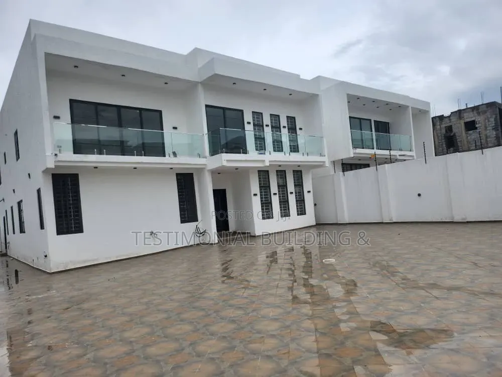 4bdrm House in Testimonial Building, Police Station for sale