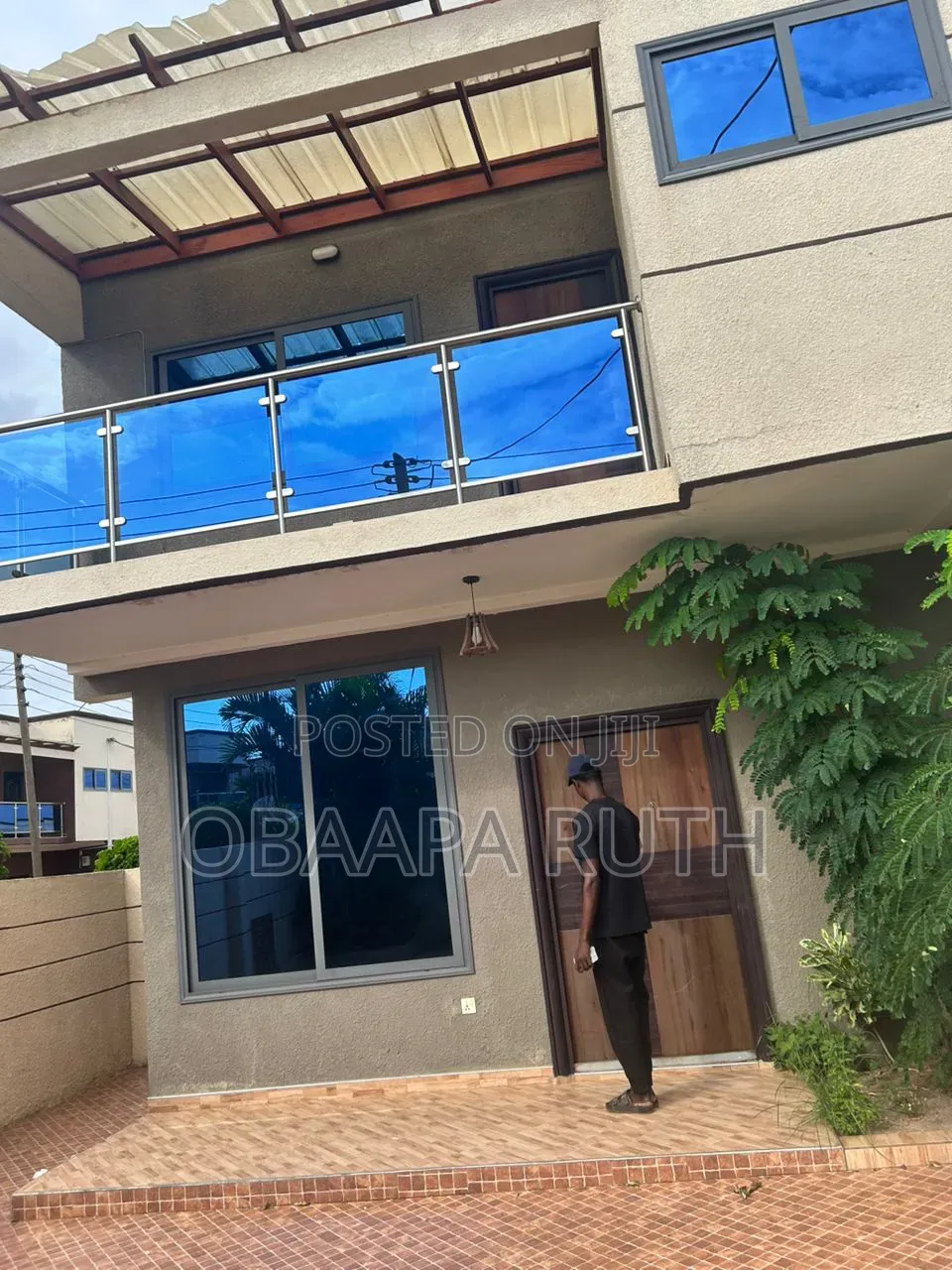 3bdrm House in Oyarifa Mall for rent