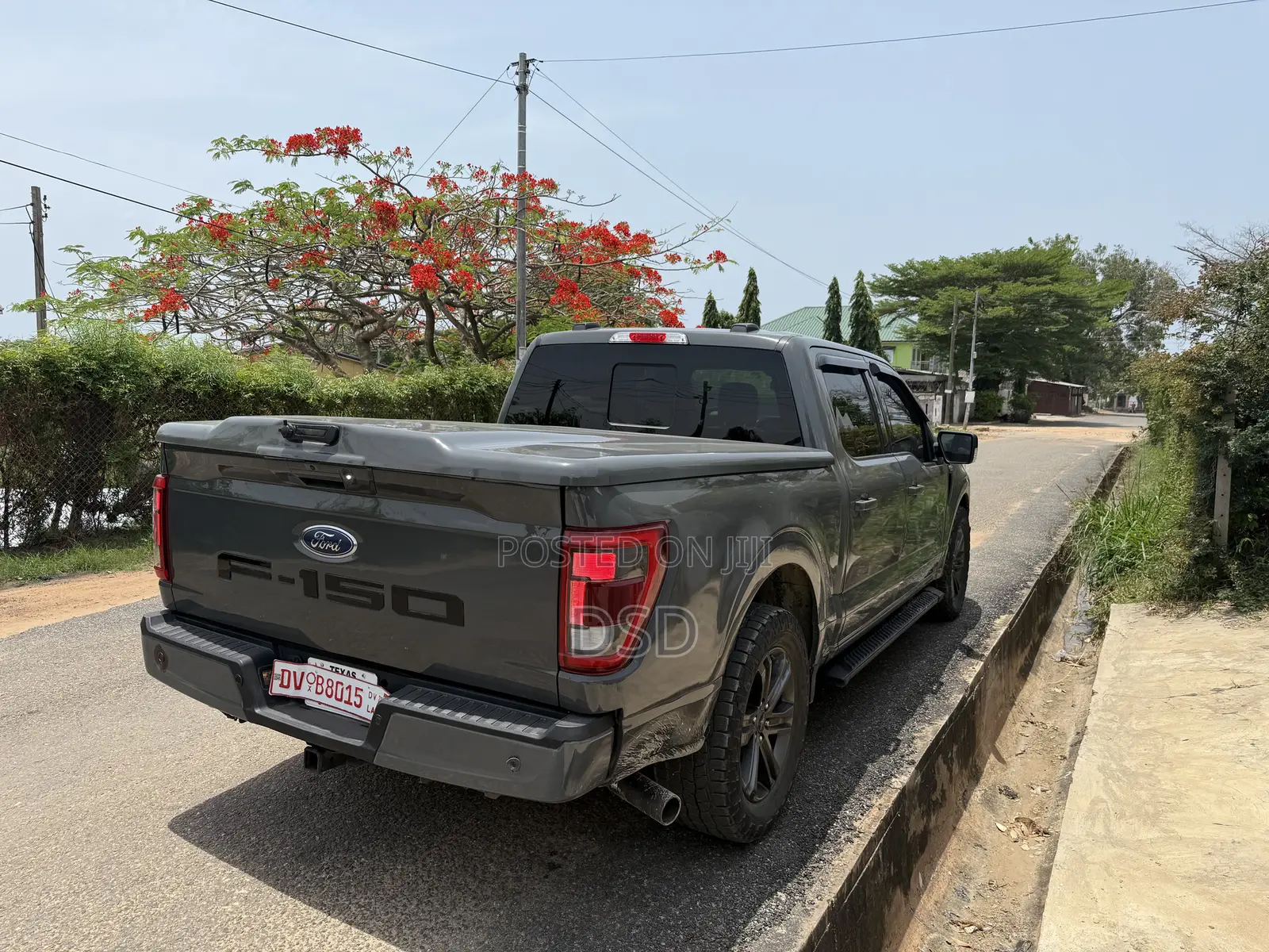 Ford F-150 2022 Gray