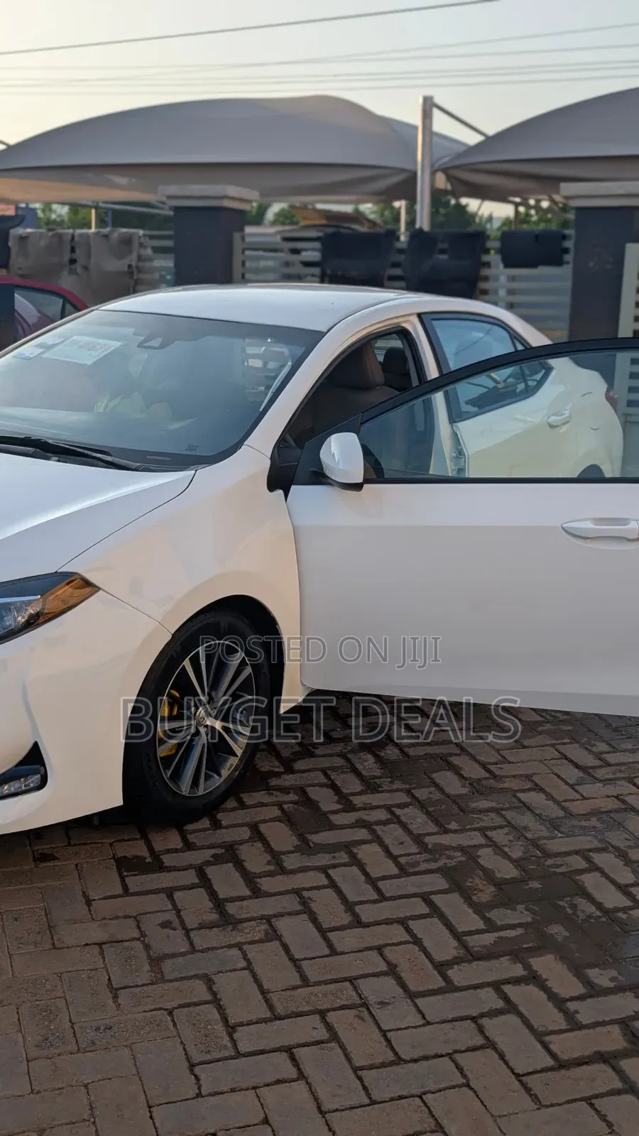 Toyota Corolla 2017 White