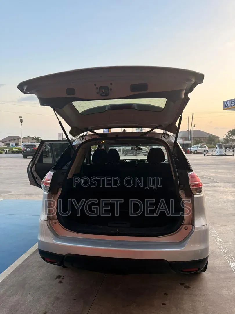 Nissan Rogue 2016 Silver