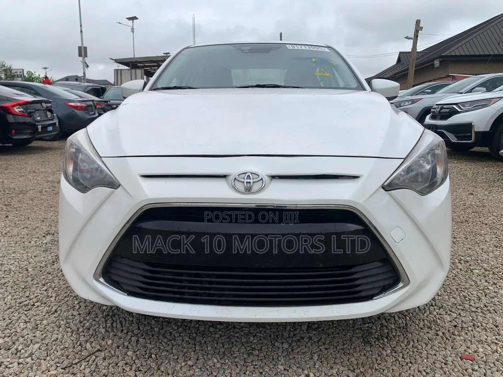 Toyota Yaris iA 1.5 FWD 2017 White