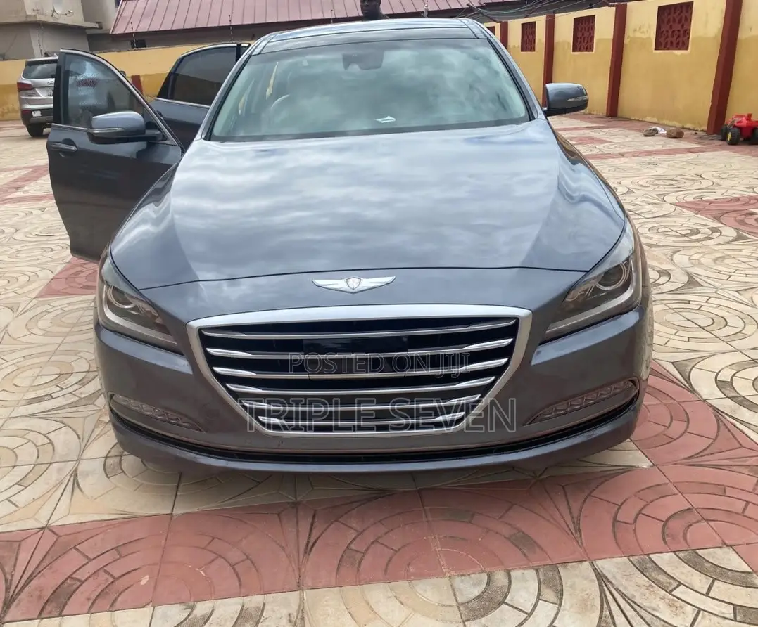 Hyundai Genesis 2015 Gray