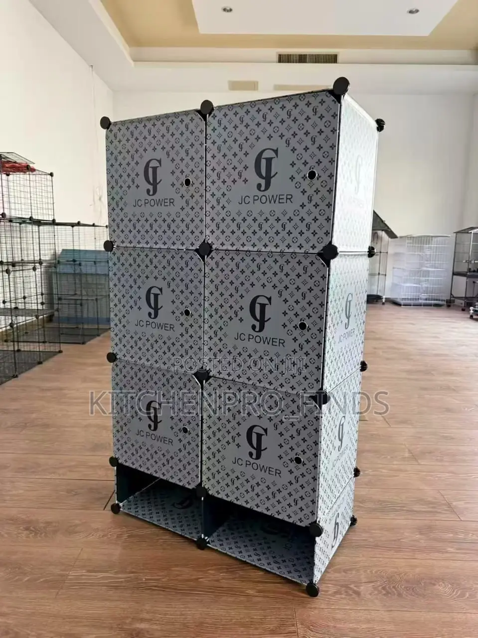 6 Cubes Plastic Wardrobe