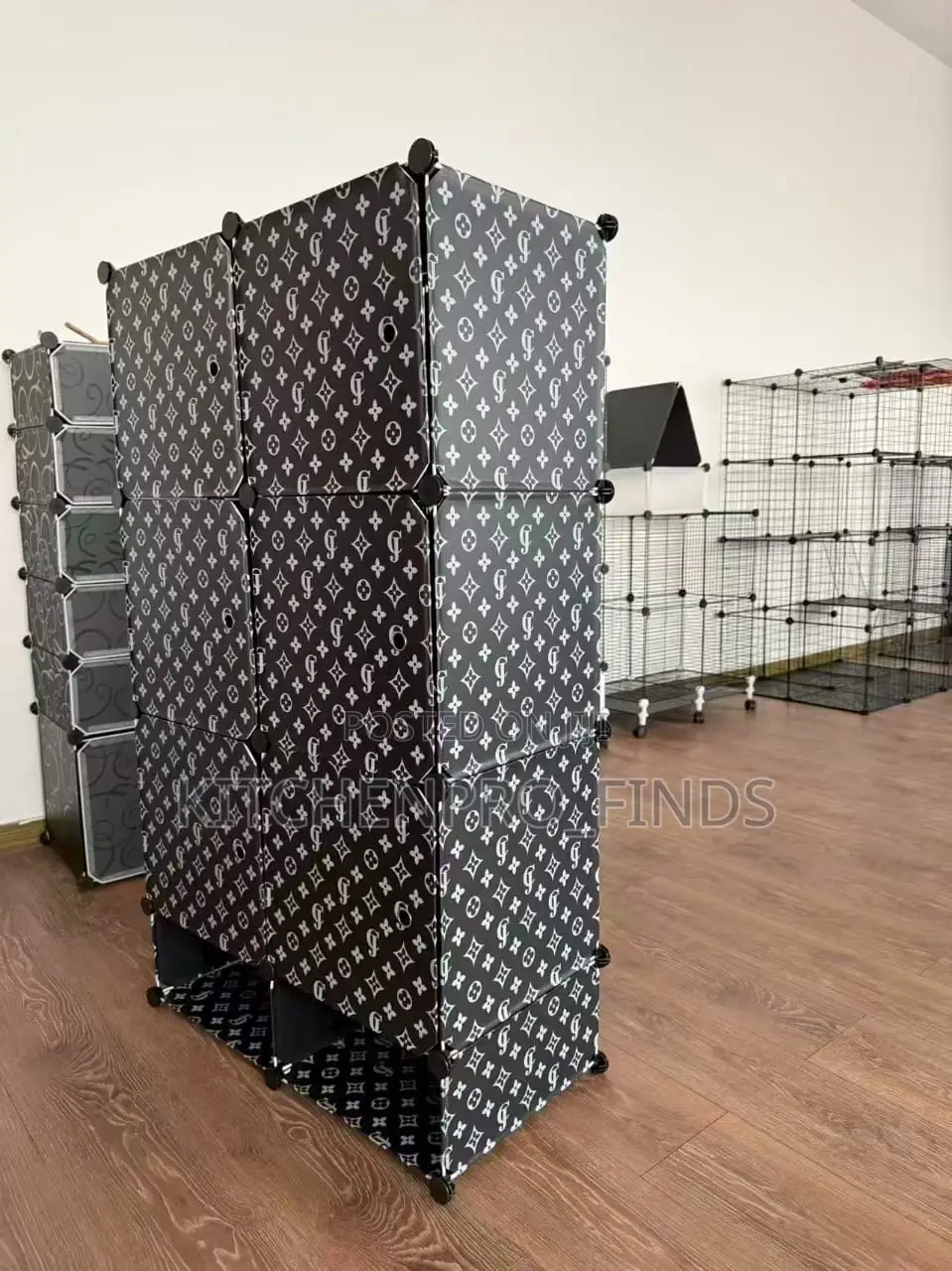 6 Cubes Plastic Wardrobe