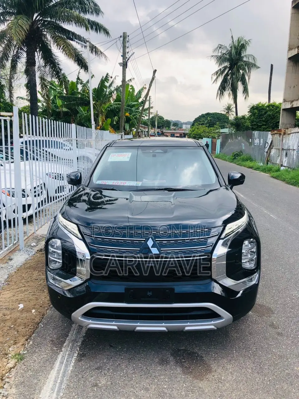 Mitsubishi Outlander SE Launch Edition 2022 Blue
