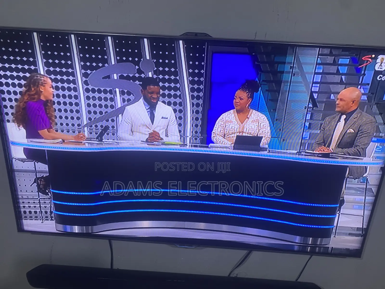 A Very Nice Home Use Smart Samsung 47 Inches Frameless Tv for Sale