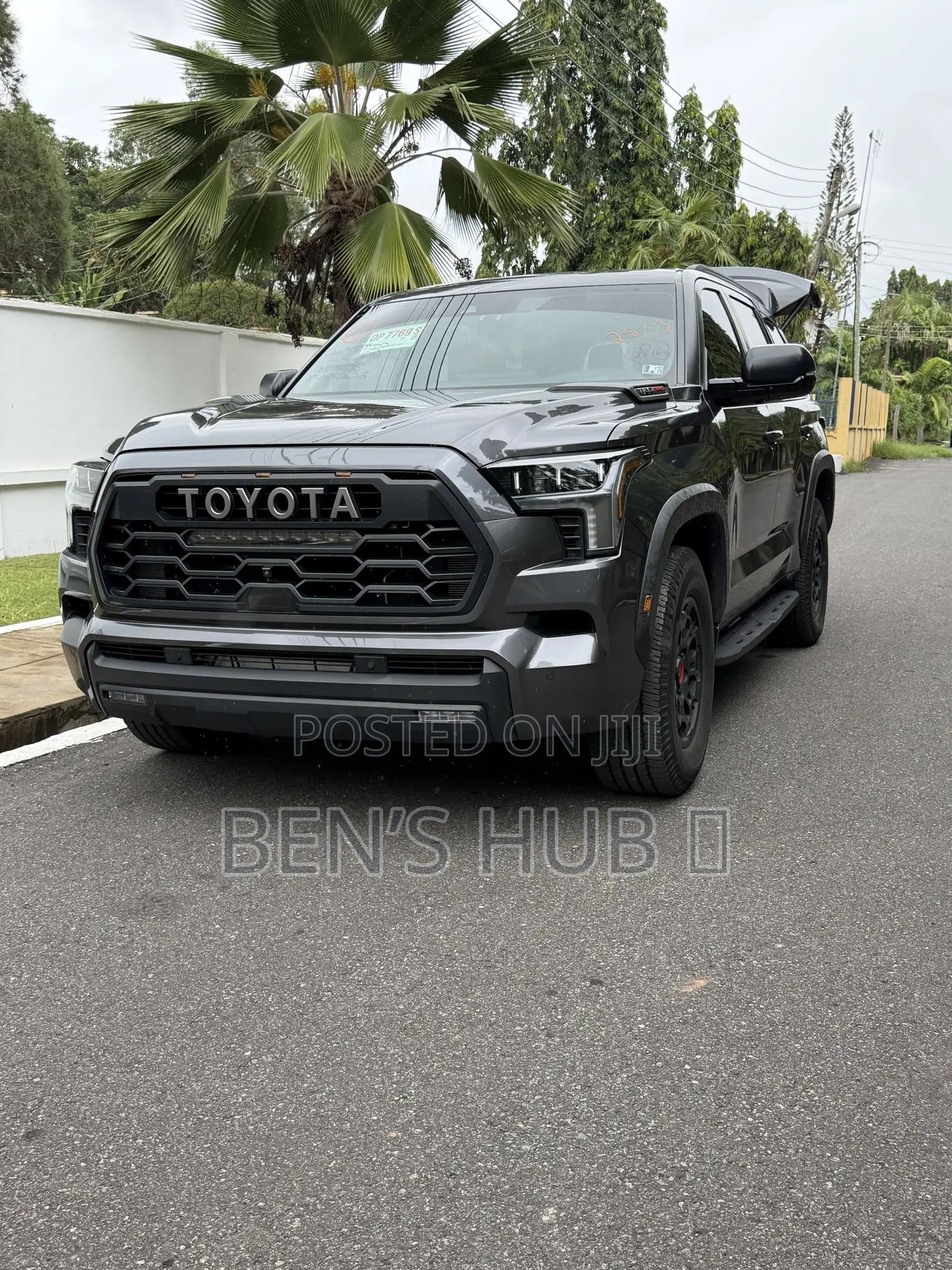 Toyota Sequoia TRD Pro 4WD 2024 Black