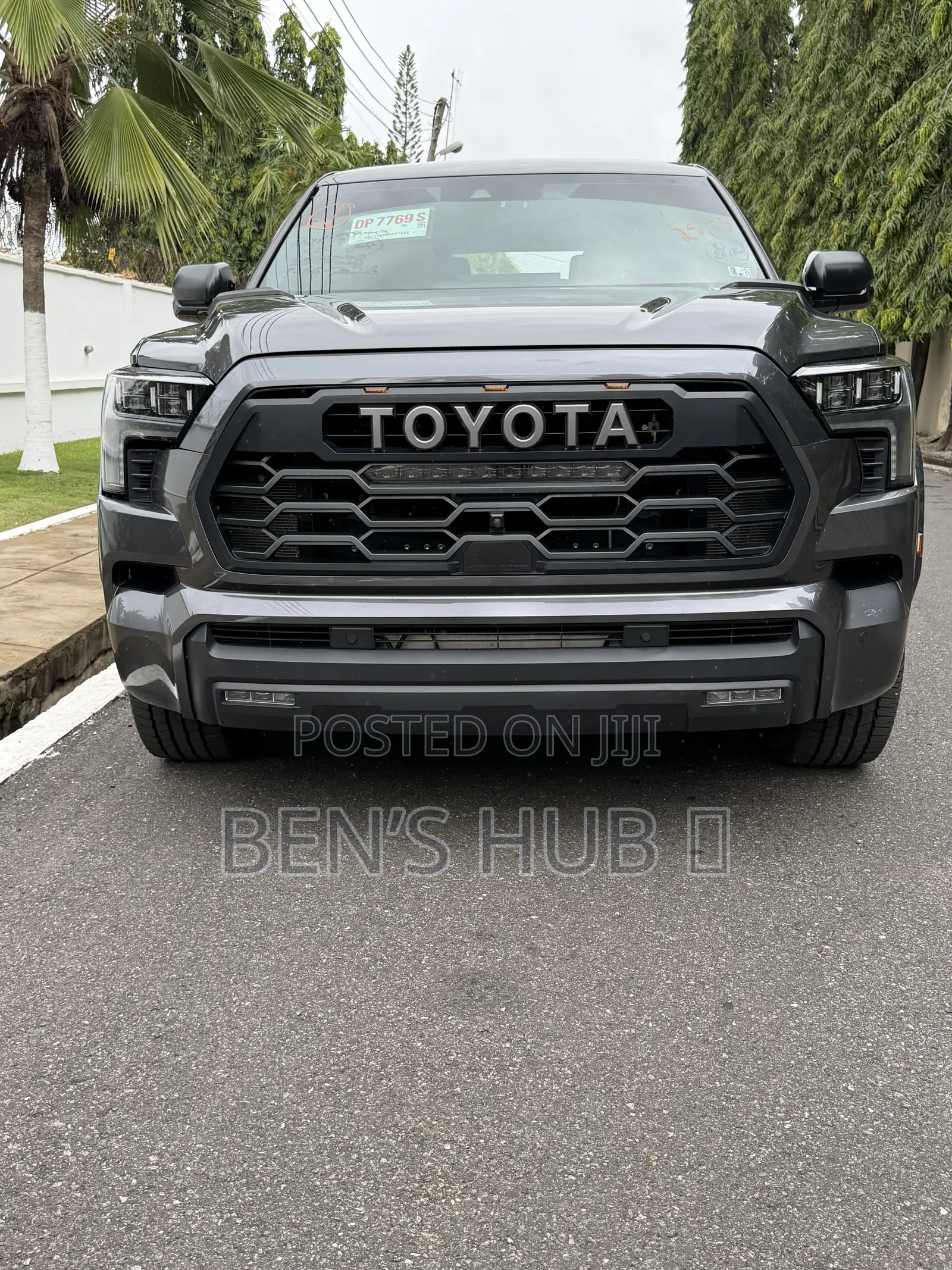 Toyota Sequoia TRD Pro 4WD 2024 Black