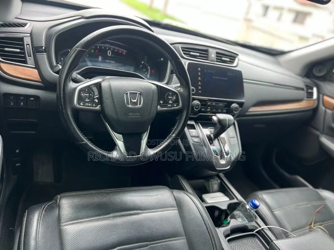 Honda CR-V Touring 4dr SUV AWD (1.5L 4cyl CVT) 2017 White