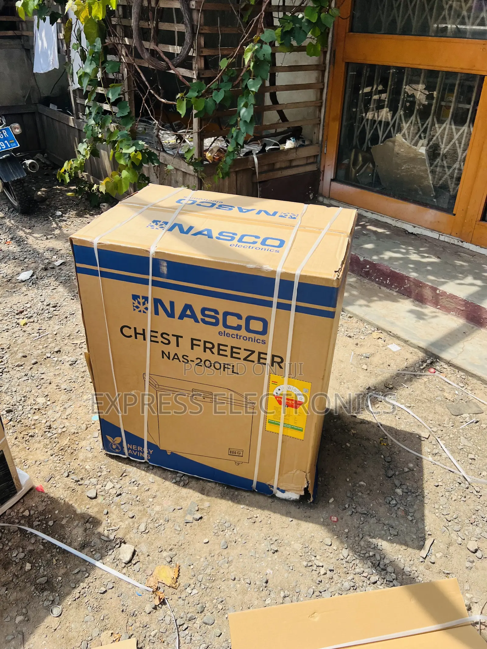 Freestanding Chest Freezer Single Door 150l Gold Nasco