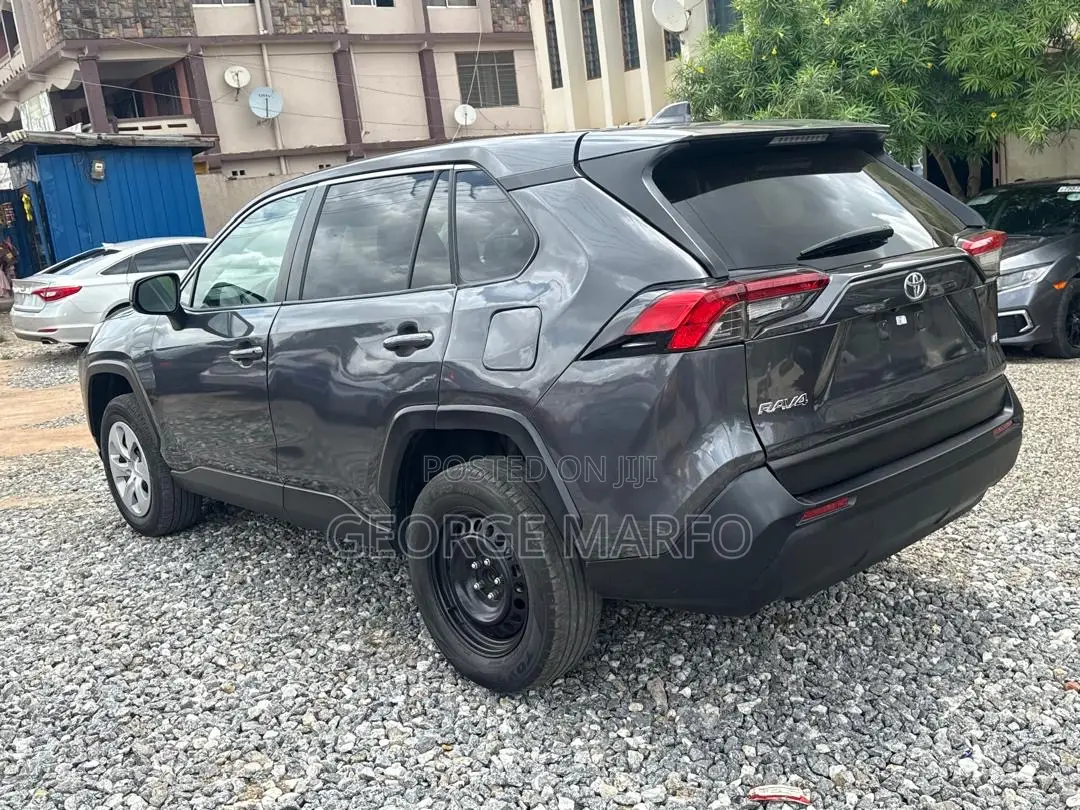 Toyota RAV4 2024