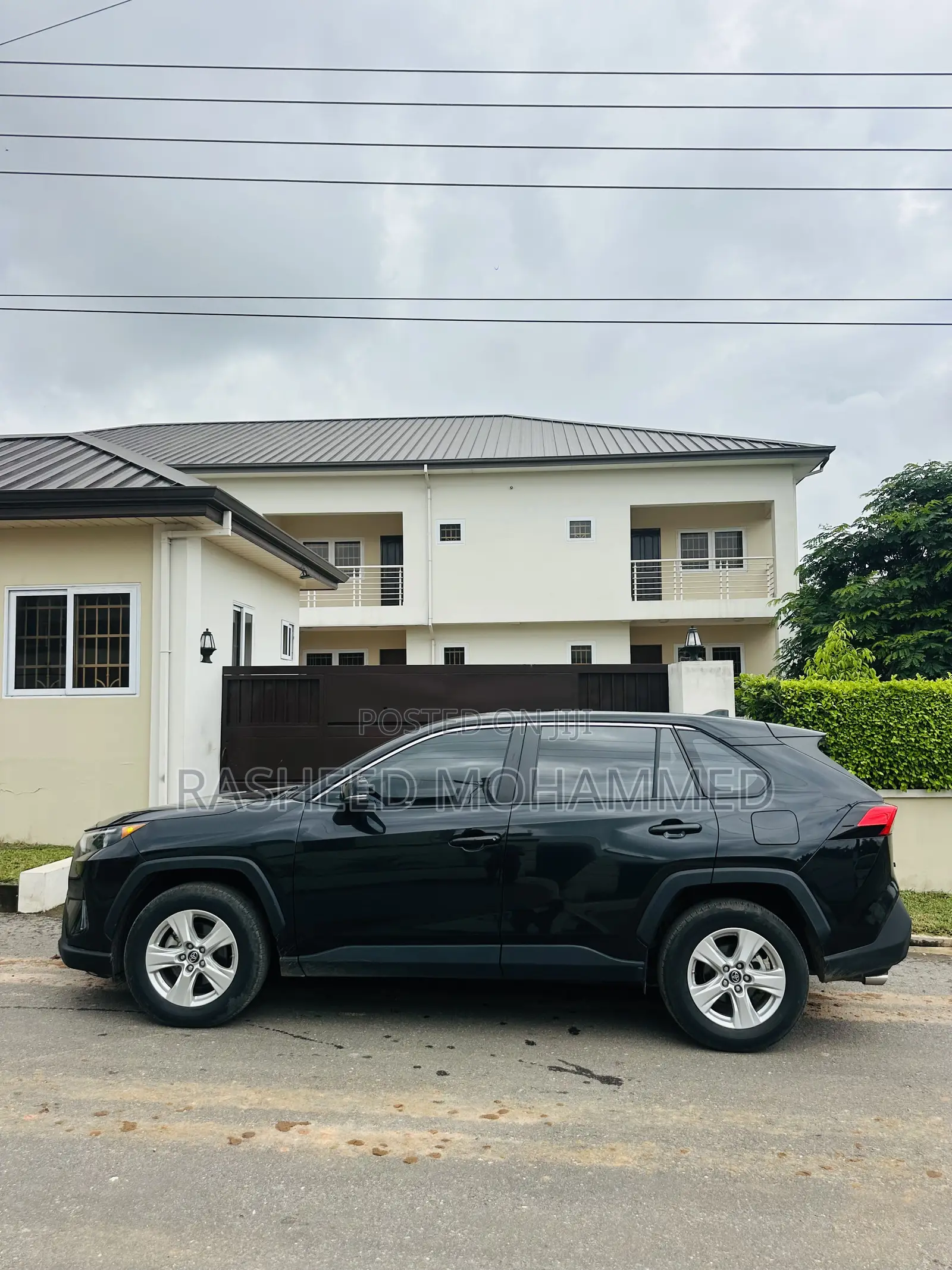 Toyota RAV4 LE AWD 2023 Black