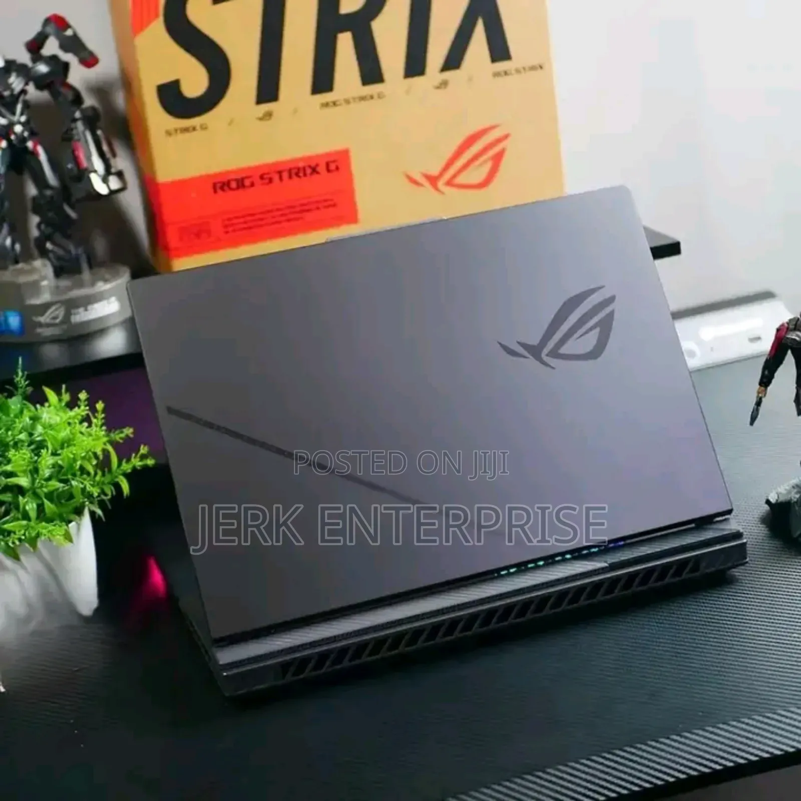 New Laptop Asus ROG Strix G17 16GB Intel Core i7 SSD 1T