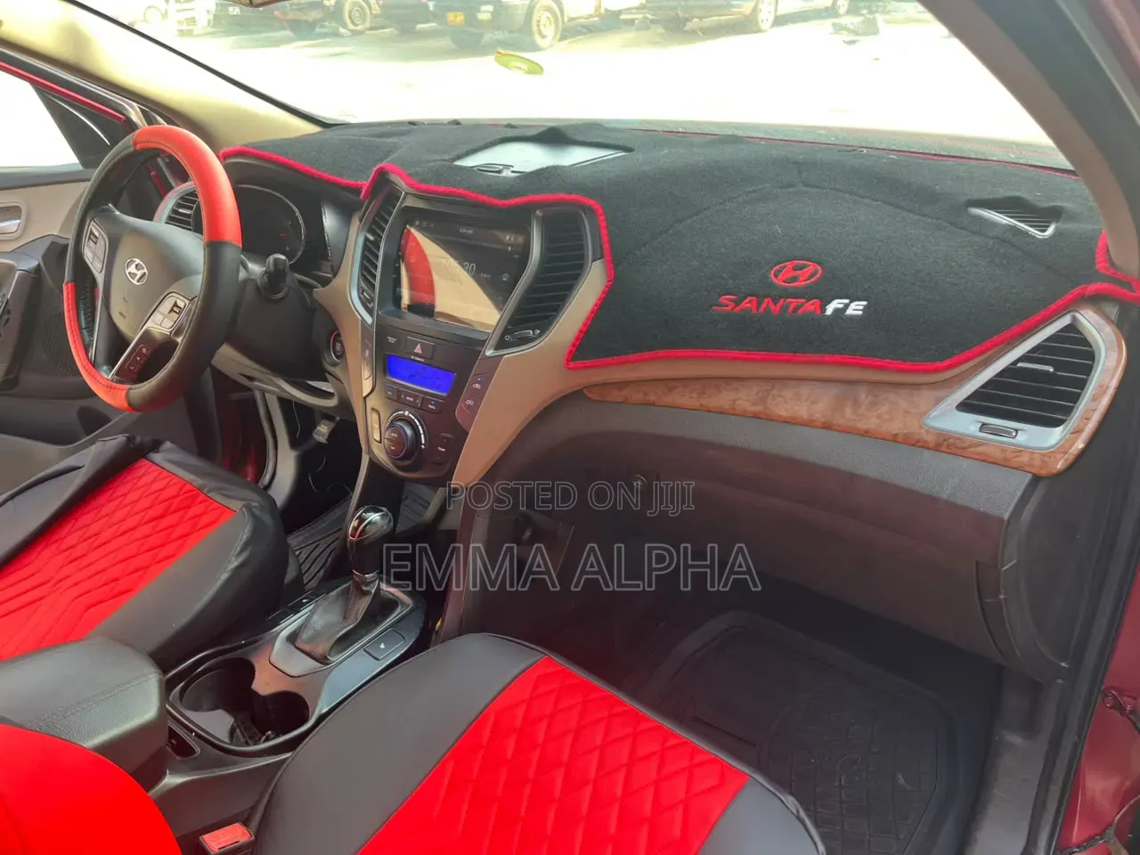 Hyundai Santa Fe 2014 Red