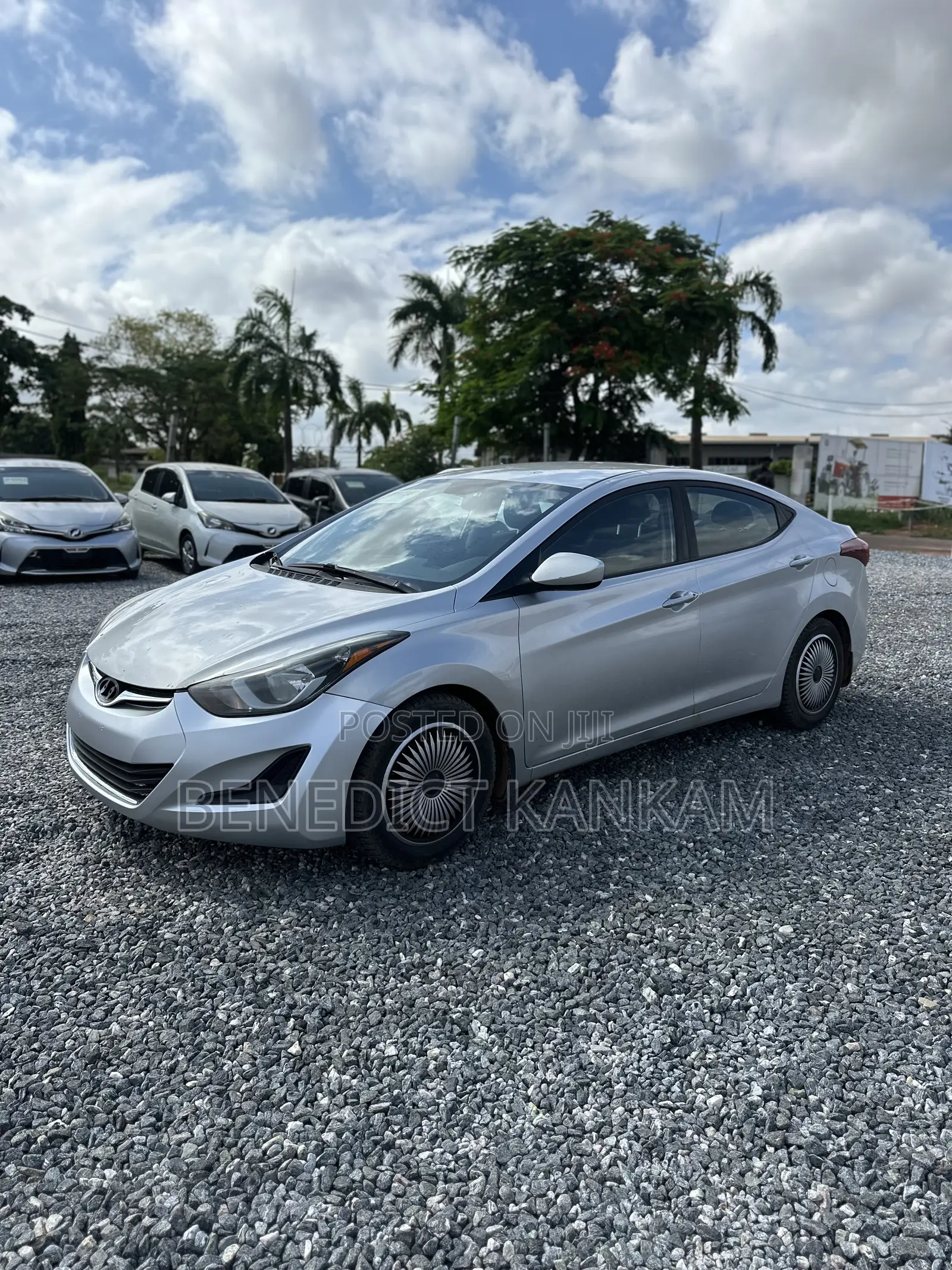 Hyundai Elantra 2015 Silver