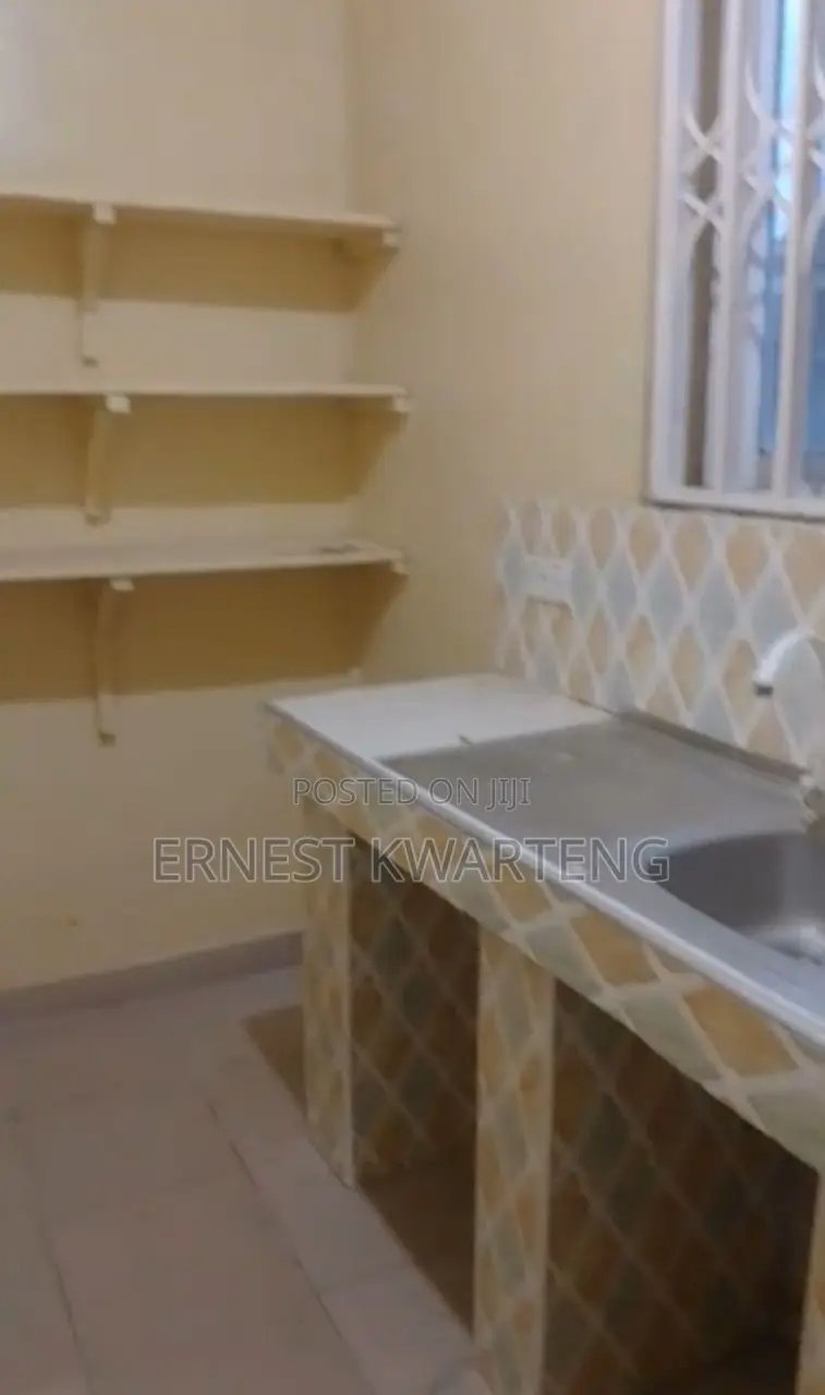 1bdrm House in Prestige, Lapaz for rent