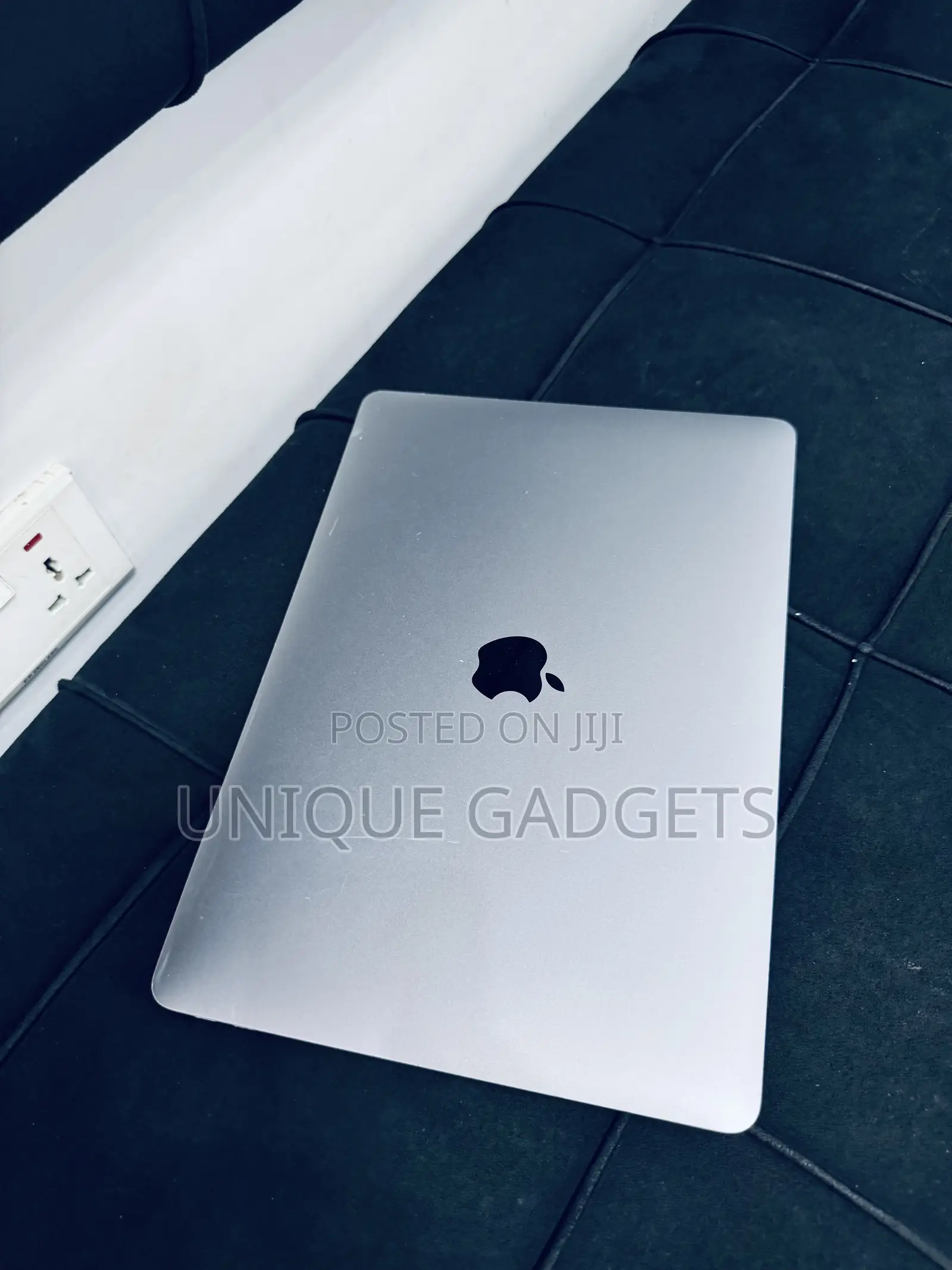 Laptop Apple MacBook Pro 2017 16GB Intel Core i7 SSD 256GB