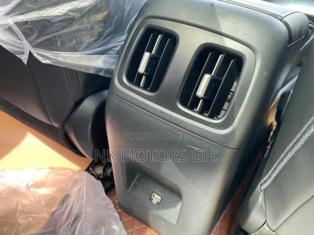 Hyundai Tucson 2025 White