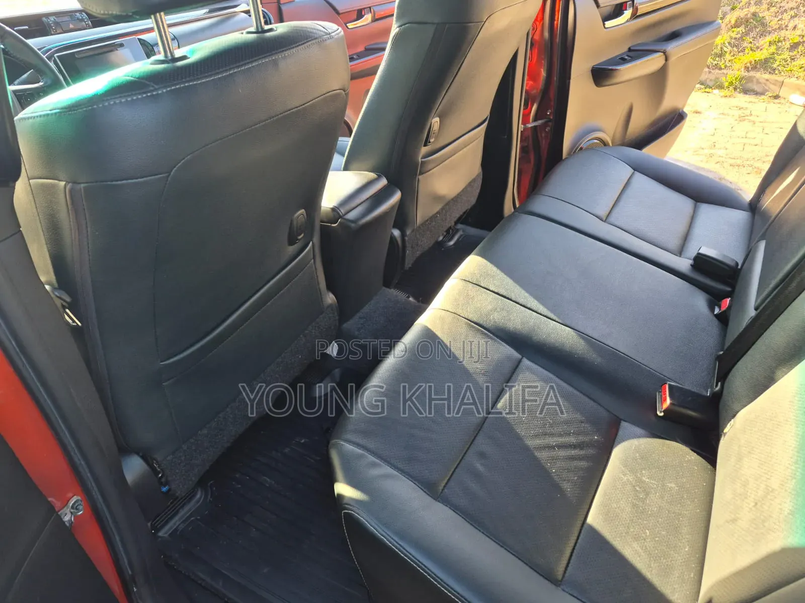 Toyota Hilux 2019 Orange
