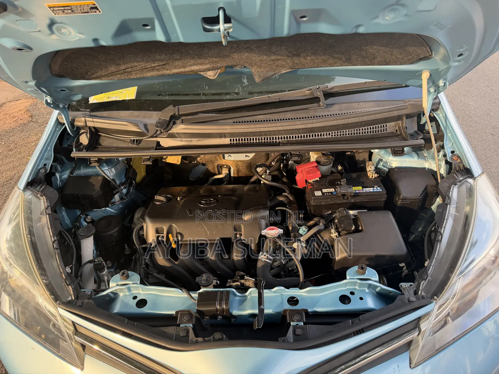 Toyota Yaris 2015 Blue