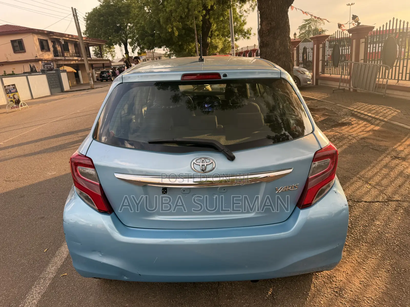 Toyota Yaris 2015 Blue