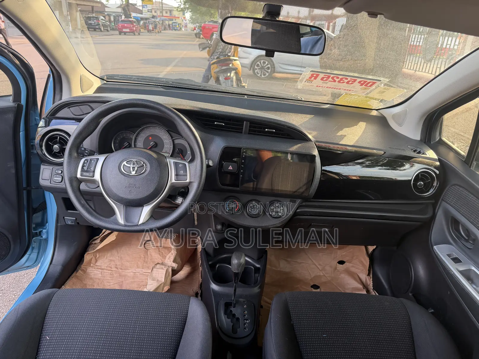 Toyota Yaris 2015 Blue
