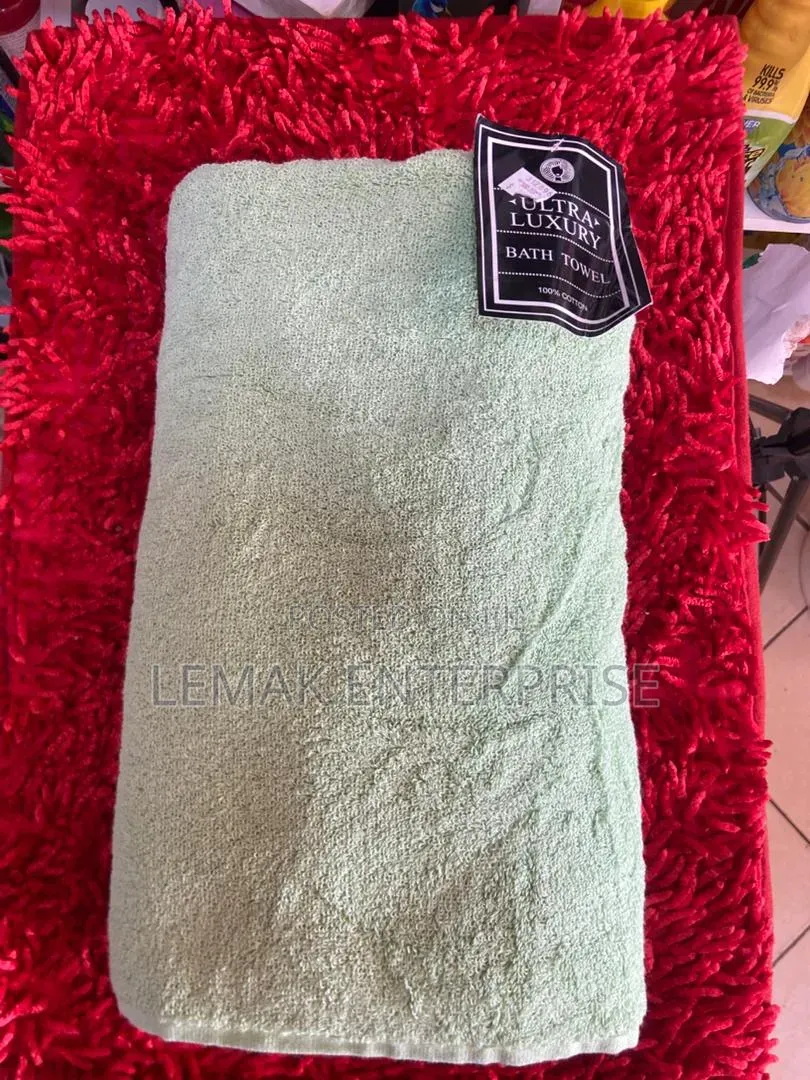 Ultra Luxury Bath Towel 30"×58"