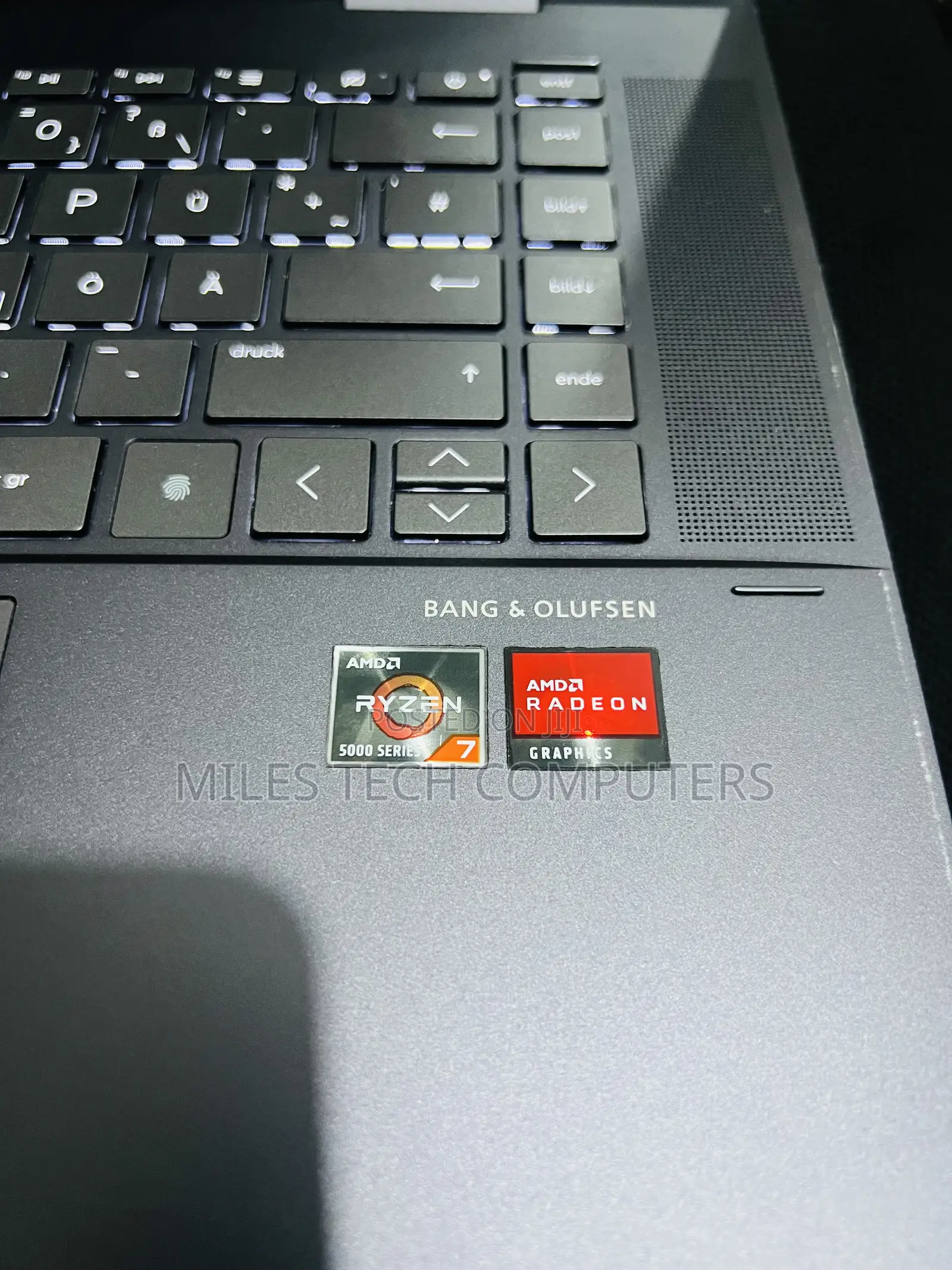 Laptop HP Envy x360 Convertible 15 es2xx 16GB AMD Ryzen 7 SSD 512GB