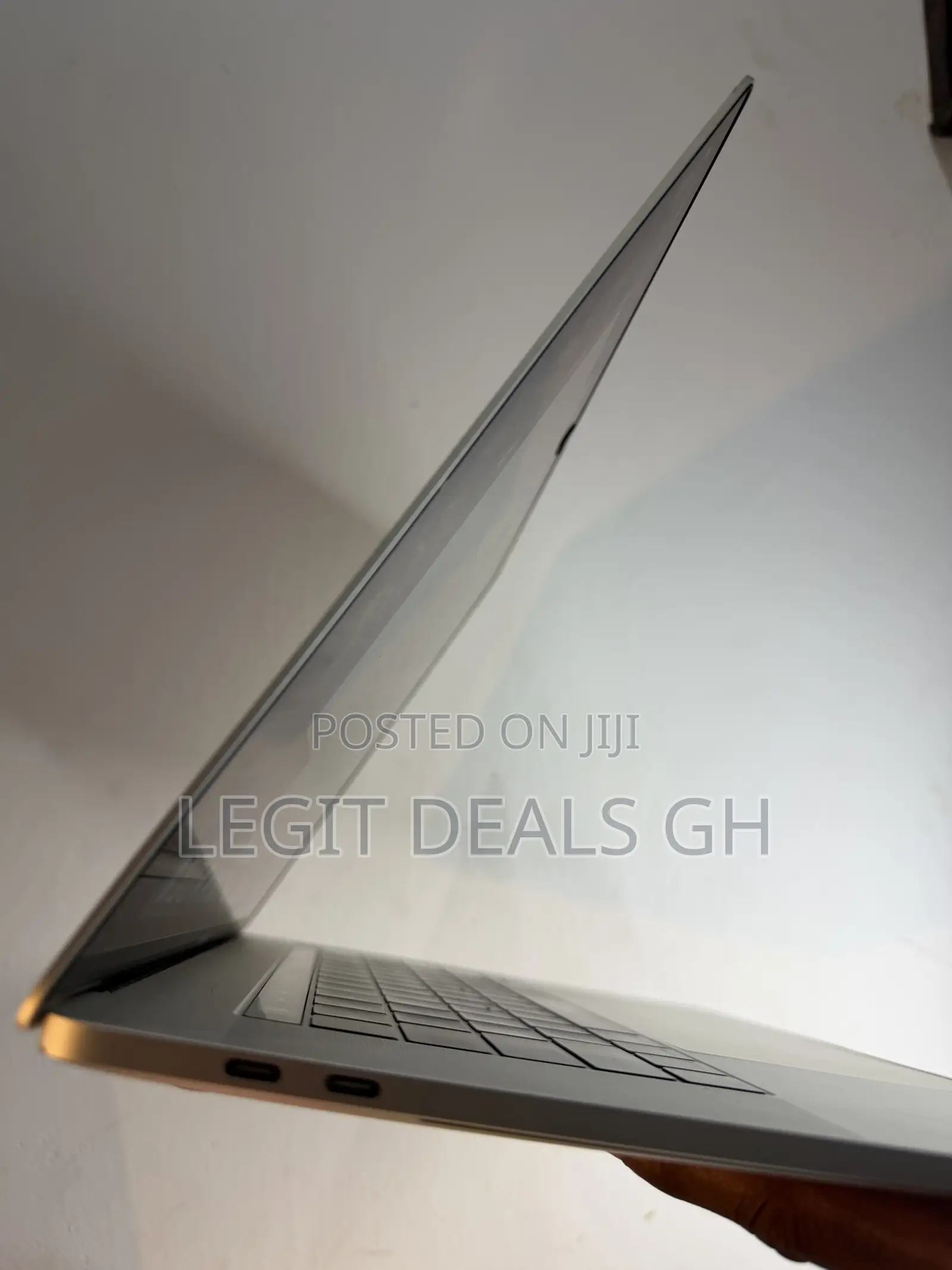 Laptop Apple MacBook Pro 2019 16GB Intel Core i7 SSD 512GB