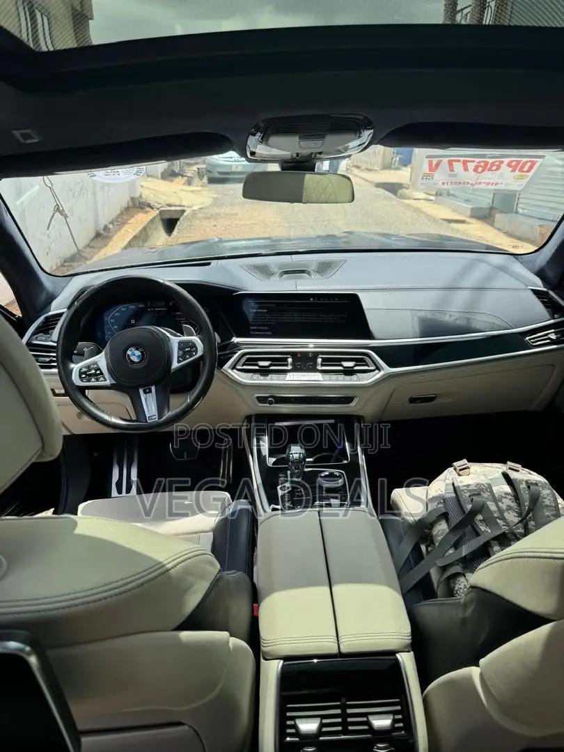 BMW X7 M50i 2020 Blue