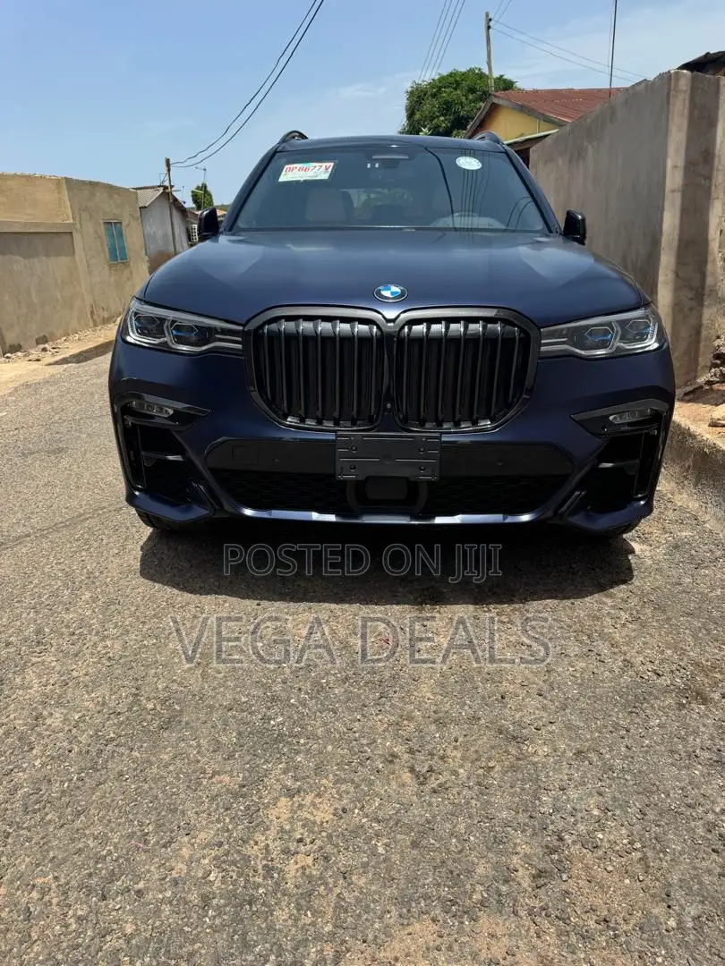 BMW X7 M50i 2020 Blue