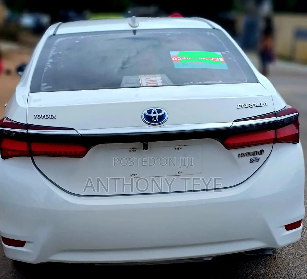 Toyota Corolla Hybrid 2023 White
