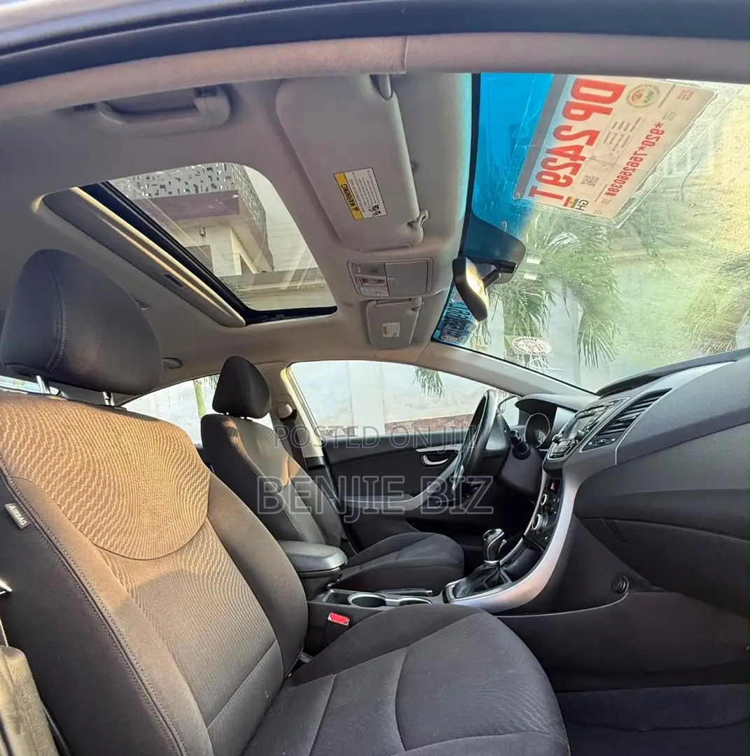 Hyundai Elantra 2016 Gray