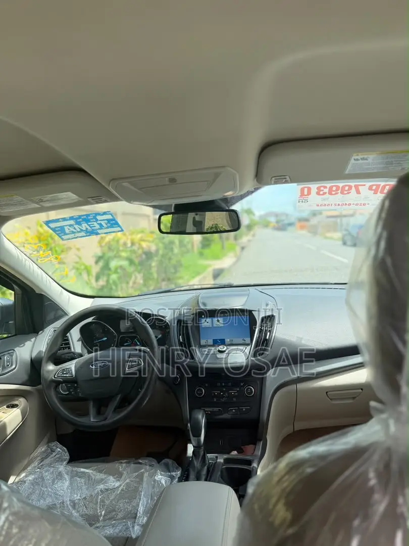 Ford Escape S FWD 2019 Gray