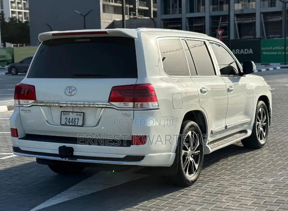 Toyota Land Cruiser 4.5 V8 TD 2019 White